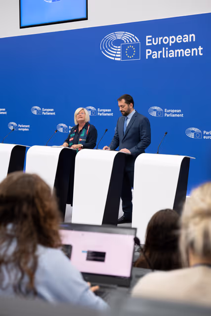 Fotografia 11: Press briefing Patriots for Europe