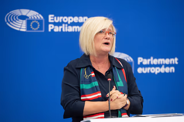 Fotografia 7: Press briefing Patriots for Europe