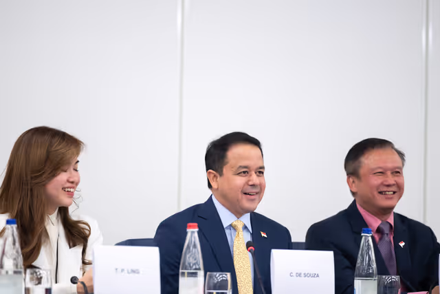 Photo 15: EU - Singapore Inter Parliamentary Meeting