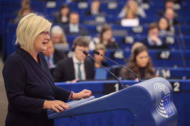 Fotografie 37: EP Plenary session -  Position on the proposed plan and EU engagement towards a just and lasting peace for Ukraine