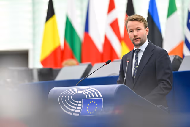 Billede 14: EP Plenary session - Position on the proposed plan and EU engagement towards a just and lasting peace for Ukraine