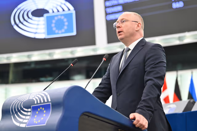 Billede 13: EP Plenary session - Position on the proposed plan and EU engagement towards a just and lasting peace for Ukraine