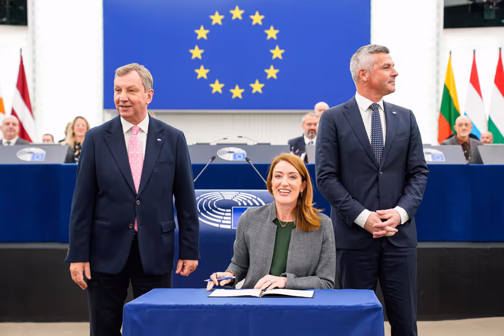 EP Plenary session -  signature of the General Budget 2026