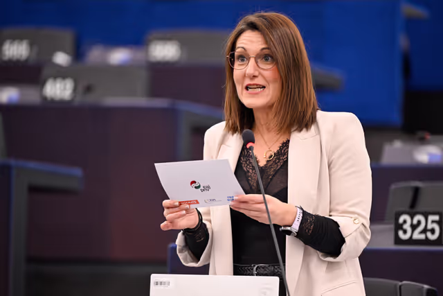 Photo 4: EP Plenary session - EU strategy for the rights of persons with disabilities post-2024