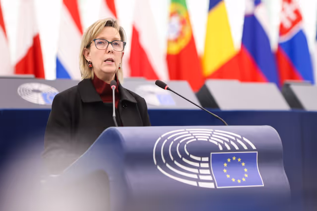 Fotografi 35: EP Plenary session - Protecting citizens’ right to make cash payments and ensuring financial inclusion