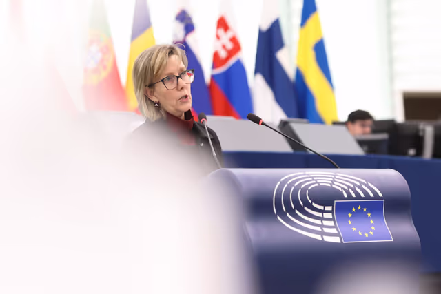 Fotografi 34: EP Plenary session - Protecting citizens’ right to make cash payments and ensuring financial inclusion