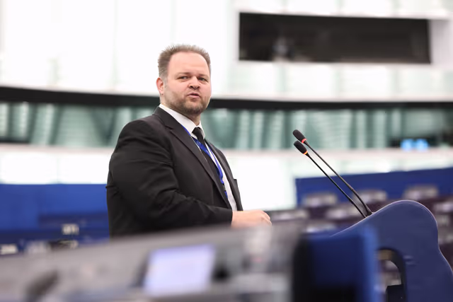 Fotografi 22: EP Plenary session - Protecting citizens’ right to make cash payments and ensuring financial inclusion