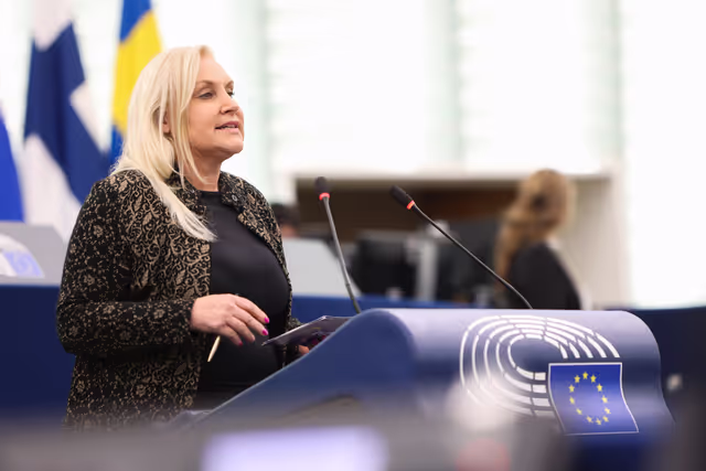 Fotografi 8: EP Plenary session - Protecting citizens’ right to make cash payments and ensuring financial inclusion