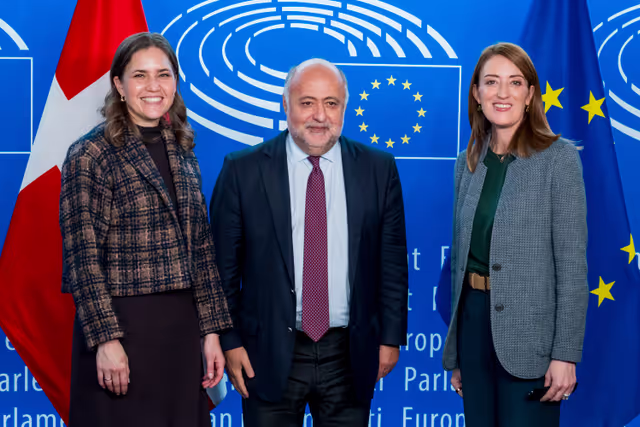 Lex signing ceremony in presence of Roberta METSOLA, EP President, and Marie BJERRE, Minister for European Affairs on behalf of the Danish Presidency