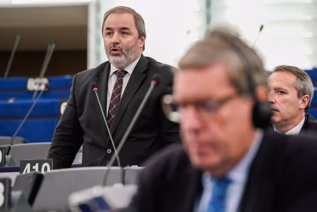 Foto 3: EP Plenary session  - Development of an industry for sustainable aviation and maritime fuel in Europe