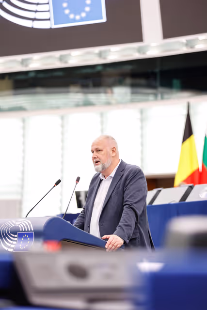 Photo 12: EP Plenary session - Outcome of the UN Climate Change Conference - Belém (COP30)