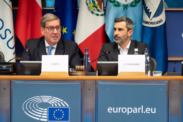 Photo 21 : EuroLat - Joint opening session of the four standing committees