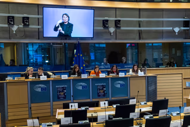 Fotografie 19: EMPL HOUS - Public Hearing ' Inclusive Housing for All: Accessibility, Disability Rights, Vulnerable Groups and social inclusion in EU Housing Policy '