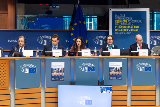 Fotografija 32: Article 17 TFEU to an EU Multiannual Financial Framework grounded in ethics, solidarity and inclusion
