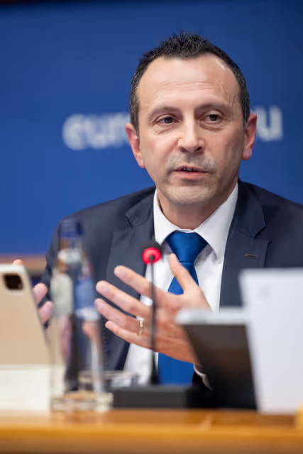 Suriet 33: Article 17 TFEU to an EU Multiannual Financial Framework grounded in ethics, solidarity and inclusion