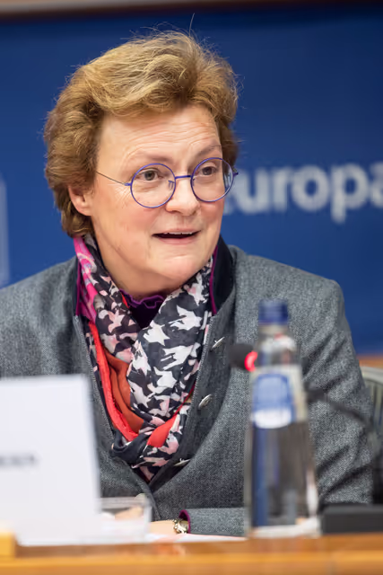 Suriet 26: Article 17 TFEU to an EU Multiannual Financial Framework grounded in ethics, solidarity and inclusion