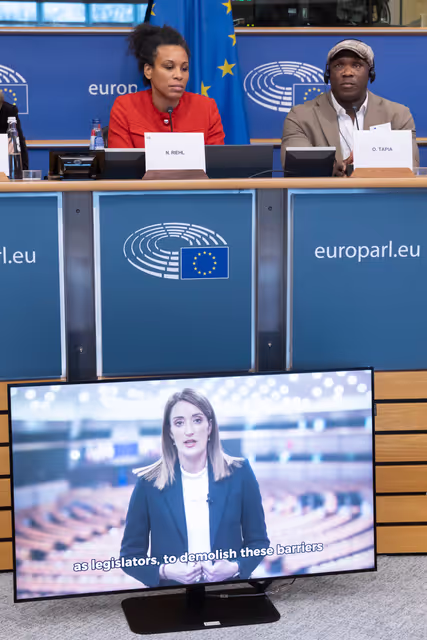 Fotografie 24: CULT - Exchange of views on Using sport as a tool for empowerment in the framework of the Disability Rights Week in the European Parliament