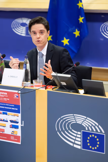 Fotografie 17: TRAN.- Presentation of a study: Accompanying expertise on the Combined Transport Directive