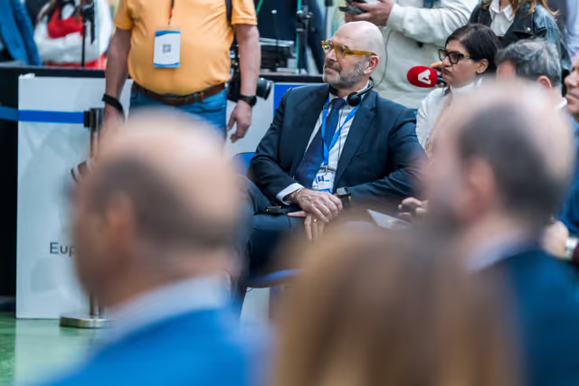 Photo 12: Townhall discussion with Roberta METSOLA, EP President and Nikos CHRISTODOULIDES, President of Cyprus at the 2025 Edition of ‘Christmas Europe’
