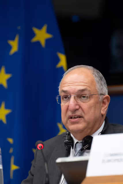 Photo 16: PECH - Presentation by Costas Kadis, Commissioner for Fisheries and Oceans of the Annual Progress Report on Simplification, Implementation and Enforcement