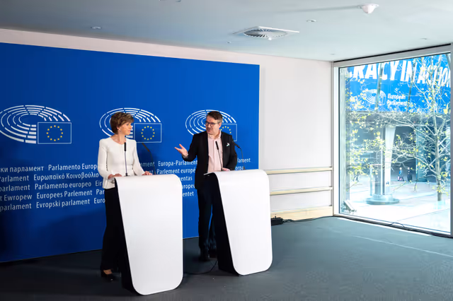 Fotografie 13: ITRE - Press point on Phasing out Russian natural gas imports