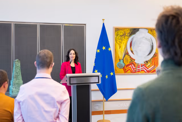 Fotografia 14: EP Disability Rights Week - Workshop on how to engage with persons with disability through art