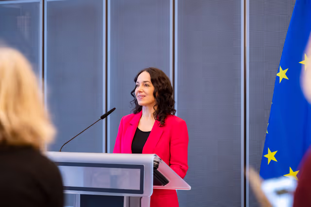 Fotografia 13: EP Disability Rights Week - Workshop on how to engage with persons with disability through art