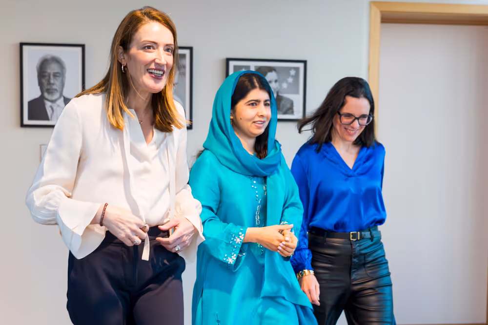 Roberta METSOLA, EP President meets with Malala YOUSAFZAI, 2014 Nobel Peace Prize Laurea