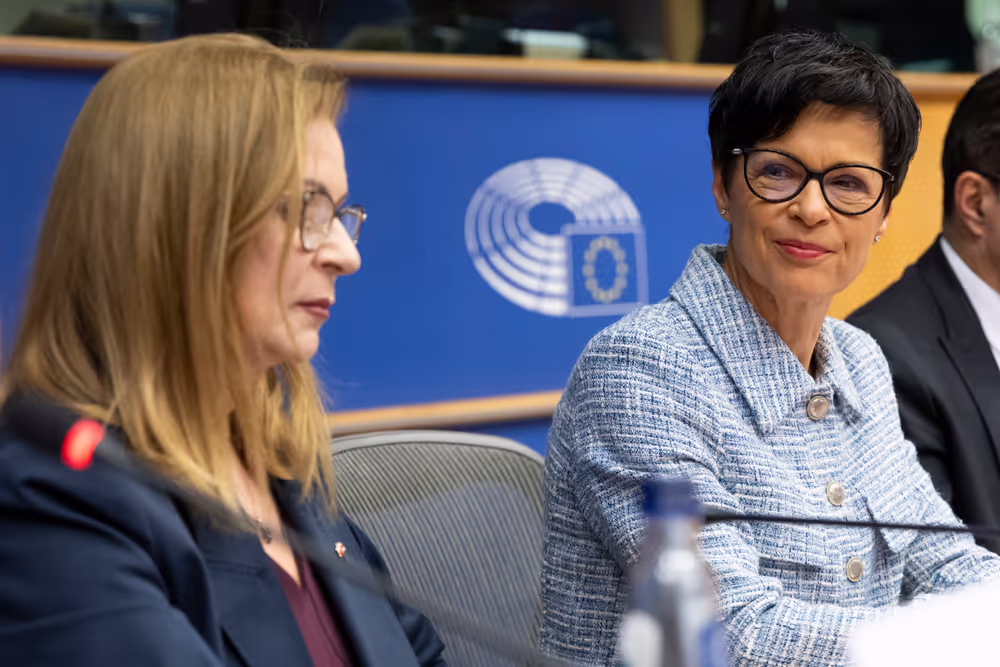 IDEA - Belarus: Building Foundations For Democratic Change