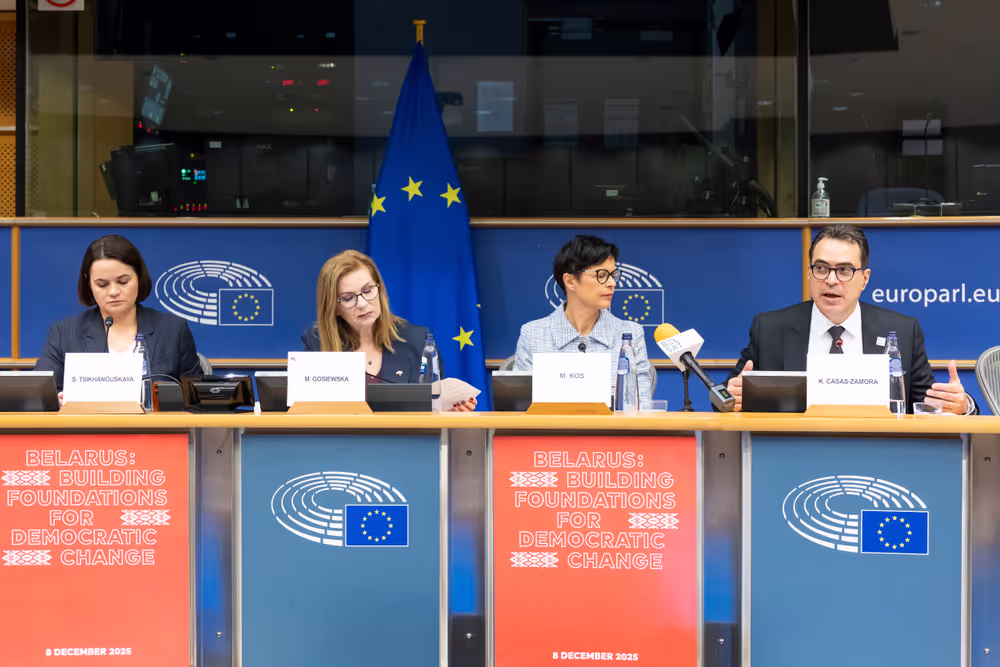 IDEA - Belarus: Building Foundations For Democratic Change