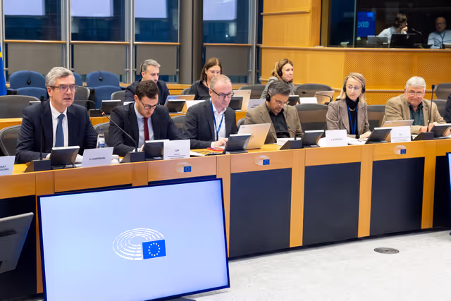 Fotografi 14: AGRI - Trilogue on Forest Reproductive Material