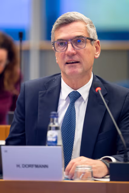 Fotografi 18: AGRI - Trilogue on Forest Reproductive Material