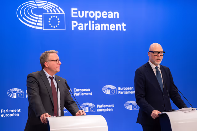 Fotografie 6: Press conference on trilogue deal on simplified sustainability reporting and due diligence requirements