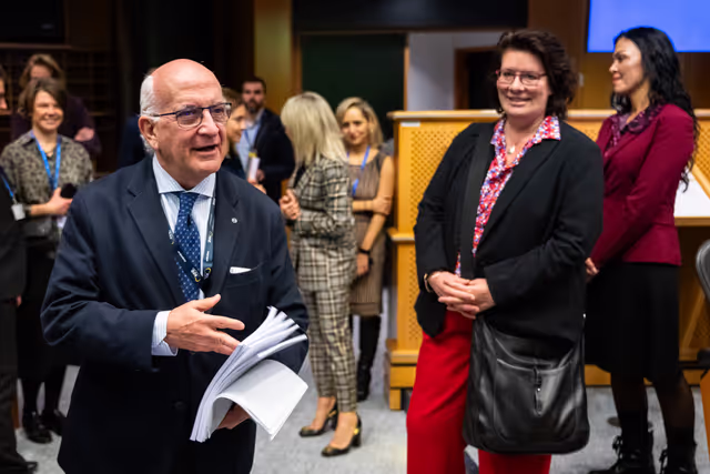 Zdjęcie 19: LIBE - Trilogue on the proposal for a Regulation of the European Parliament and of the Council laying down rules to prevent and combat child sexual abuse (CSAM regulation)
