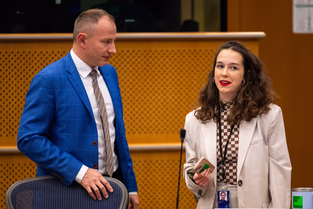 Φωτογραφία 24: ENVI trilogue - EU 2040 climate target