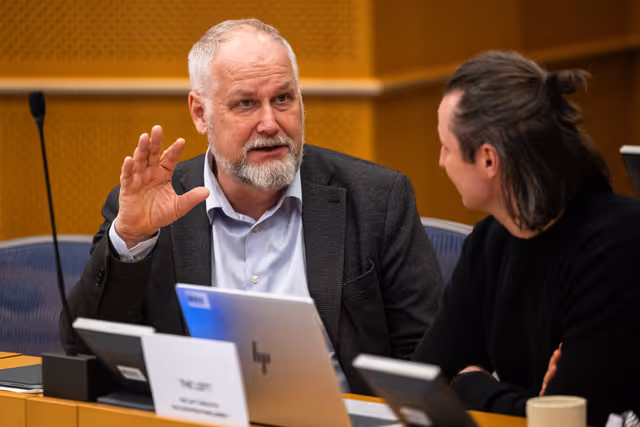 Φωτογραφία 23: ENVI trilogue - EU 2040 climate target