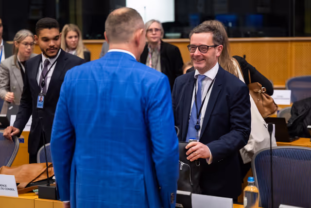 Φωτογραφία 19: ENVI trilogue - EU 2040 climate target