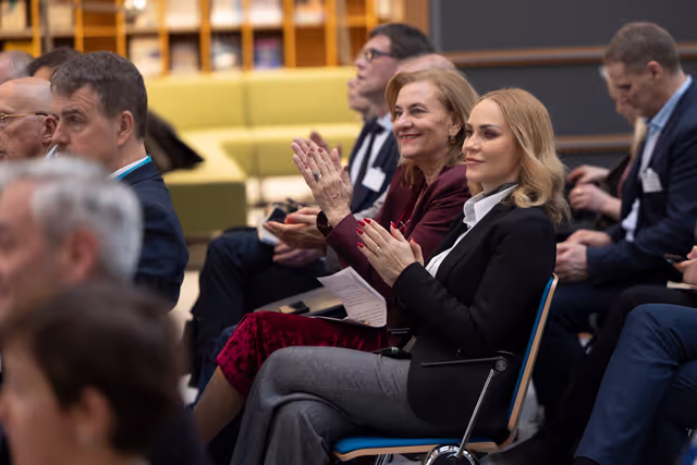 Fotografi 19: Securing the Eastern Flank: Ensuring a Level Playing Field for CEE Farmers