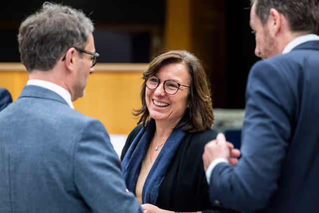 Foto 16: SANT - Trilogue on the ' pharmaceutical package '