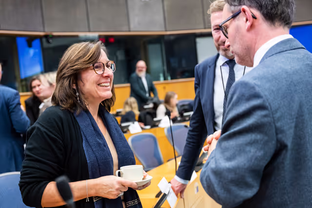 Foto 18: SANT - Trilogue on the ' pharmaceutical package '