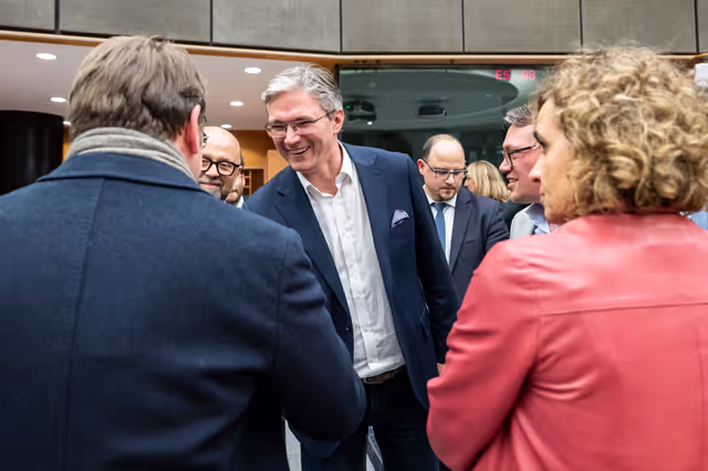 SANT - Trilogue on the ' pharmaceutical package '