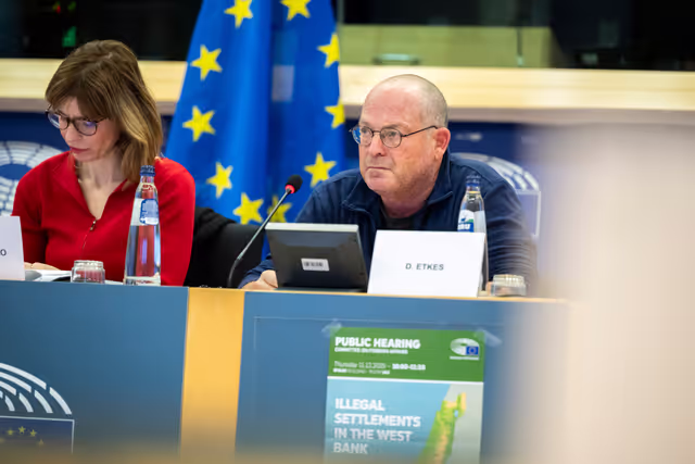 Fotografie 25: AFET - Public hearing on illegal settlements in the West Bank