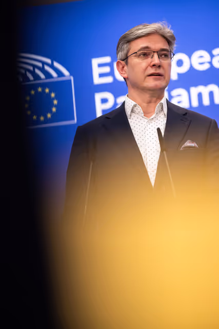 Fotografie 27: Press conference on the Pharmaceutical Package provisional agreement