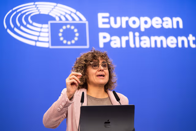 Fotografie 14: Press conference on the Pharmaceutical Package provisional agreement