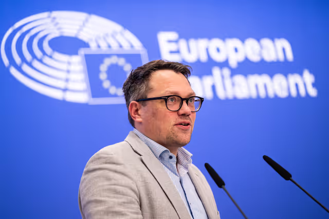 Fotografie 12: Press conference on the Pharmaceutical Package provisional agreement