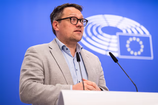 Fotografie 11: Press conference on the Pharmaceutical Package provisional agreement