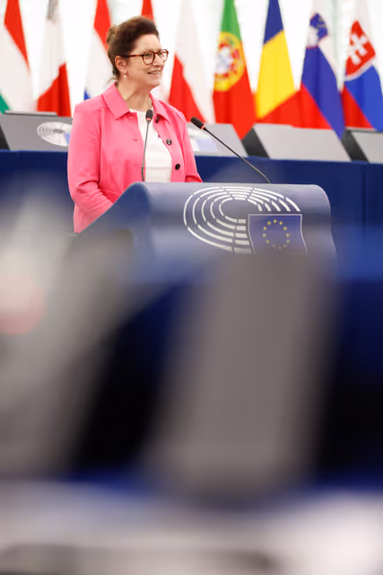 Photo 33: EP Plenary session - Amending certain CAP Regulations