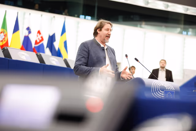 Photo 31: EP Plenary session - Amending certain CAP Regulations