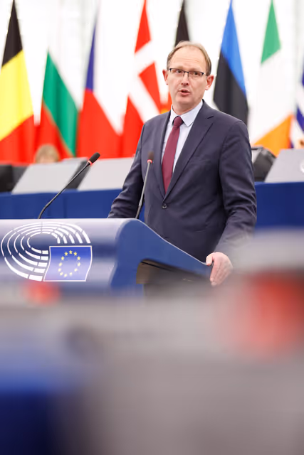 Photo 22: EP Plenary session - Amending certain CAP Regulations
