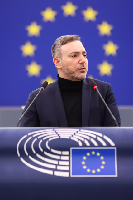 Photo 40 : EP Plenary session - Incentivising defence-related investments in the EU budget to implement the ReArm Europe Plan